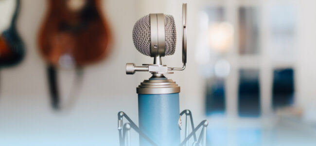 What Are The Best Microphones for Live Streaming? - Live Streaming  Equipment - ManyCam Blog ManyCam Blog